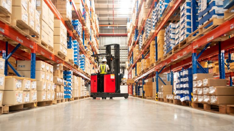 pic of fork lift in warehouse